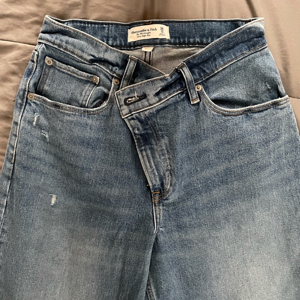 Curve Love 90s Ultra High Rise Straight Jean